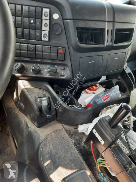 شاحنة Iveco
