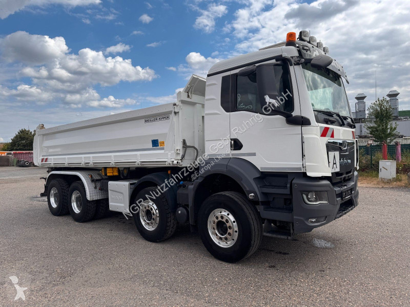 Camion MAN 35.470 8X4 Meiller 3S. mit Bordmatik