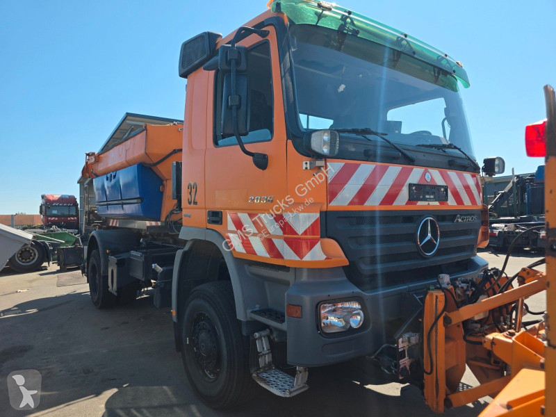 شاحنة Mercedes 2036 / 4x4 Allrad / kommunal...