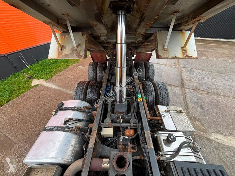 شاحنة Volvo FH480 6x4 UNDERBODY SCARPER /...