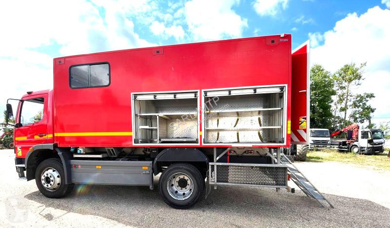 Camion Mercedes  4X4 VASP AMENAGE CARAVANE