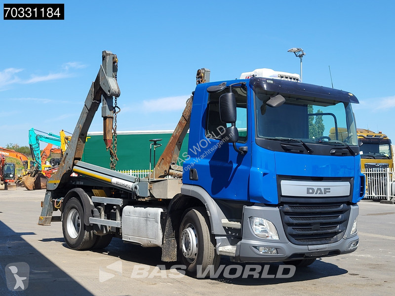 شاحنة DAF 370 4X2 13tons Absetzkipper...