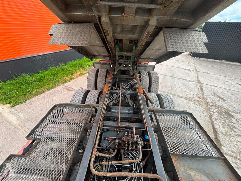 شاحنة Volvo 750 6x4 RETARDER / TANDEM AXLE LIFT...