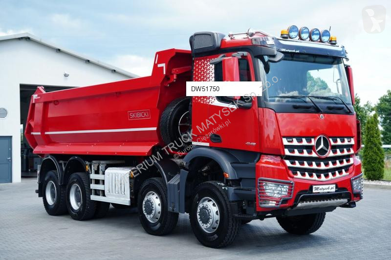 شاحنة Mercedes AROCS 4145
