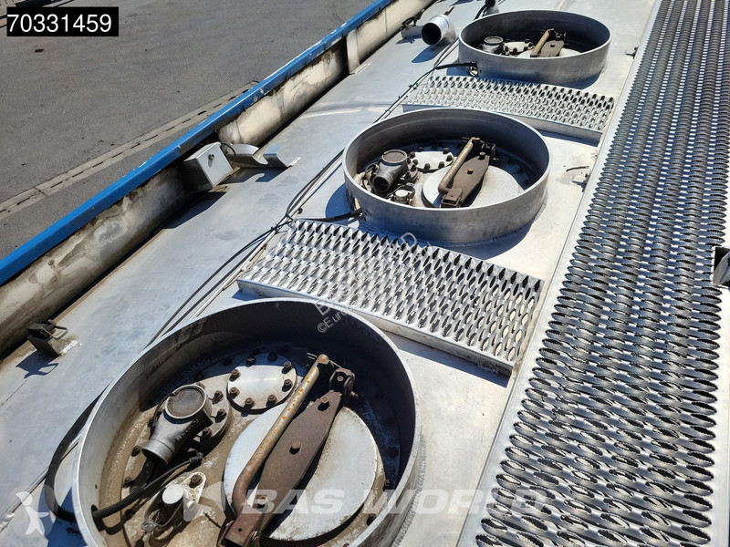 شاحنة Mercedes 1833 4X2 Tank Truck 3...