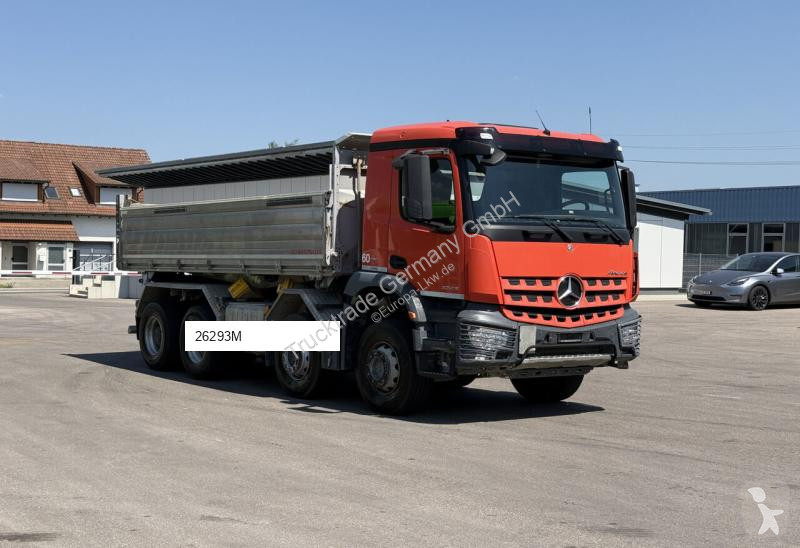 شاحنة Mercedes 3243