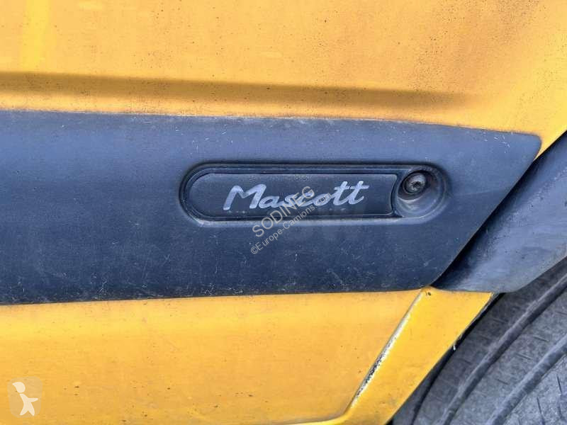 Véhicule utilitaire Renault  MASCOTT 160DXI