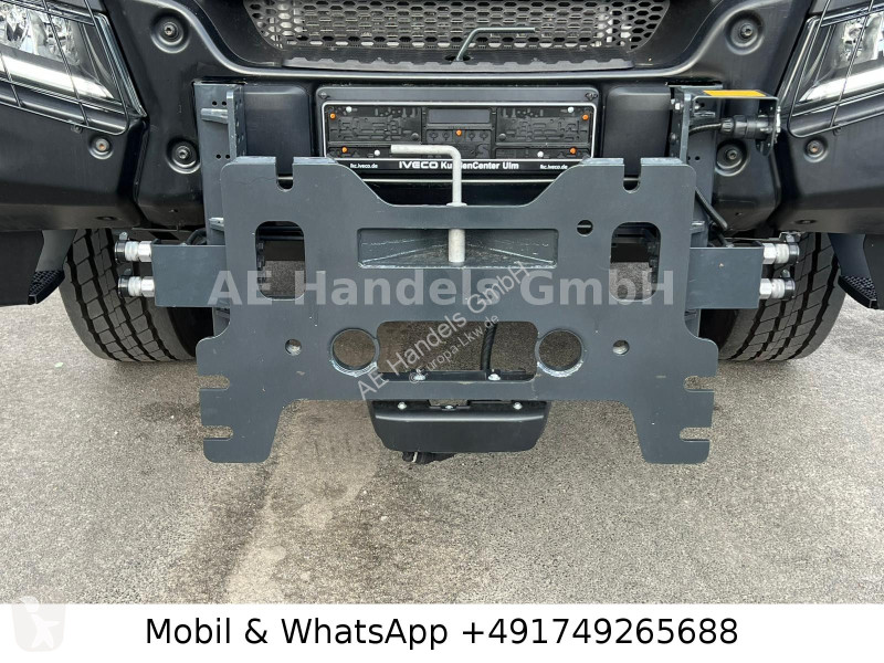 شاحنة Iveco 360 AD BL 4x4 Palfinger P14A...
