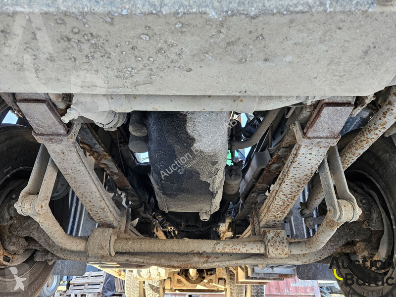 Béton Scania P 94 B