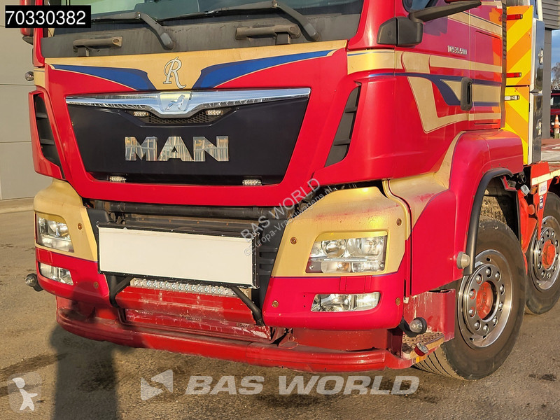 Camión MAN 35.480 8X4 Machine transporter...