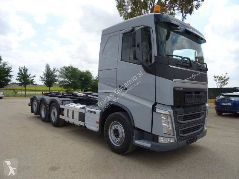 شاحنة Volvo
