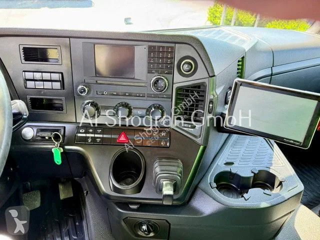 شاحنة Mercedes 4151 8x4/ 2 x - Seiten Kipper...