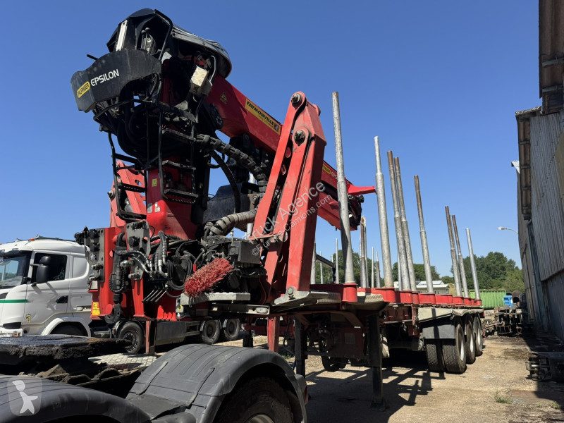 شاحنة Iveco  AS440X ON