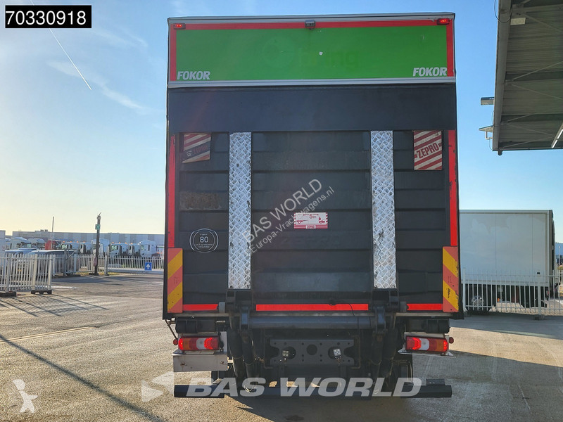 شاحنة Mercedes 1827 4X2 18tonner 2000kg...