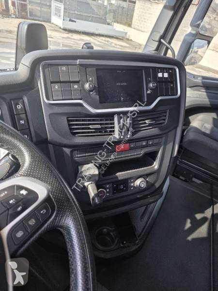 شاحنة Iveco