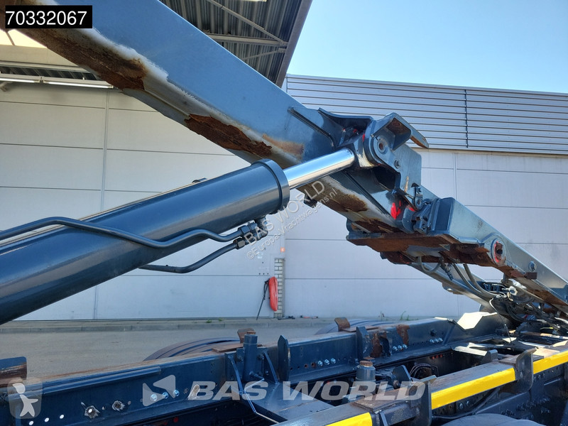 Camion Volvo 370  6X2 HIAB 162E-4 Crane Kran...