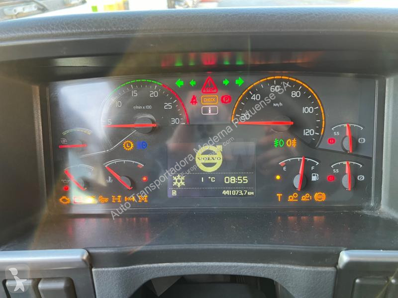 شاحنة Volvo 400