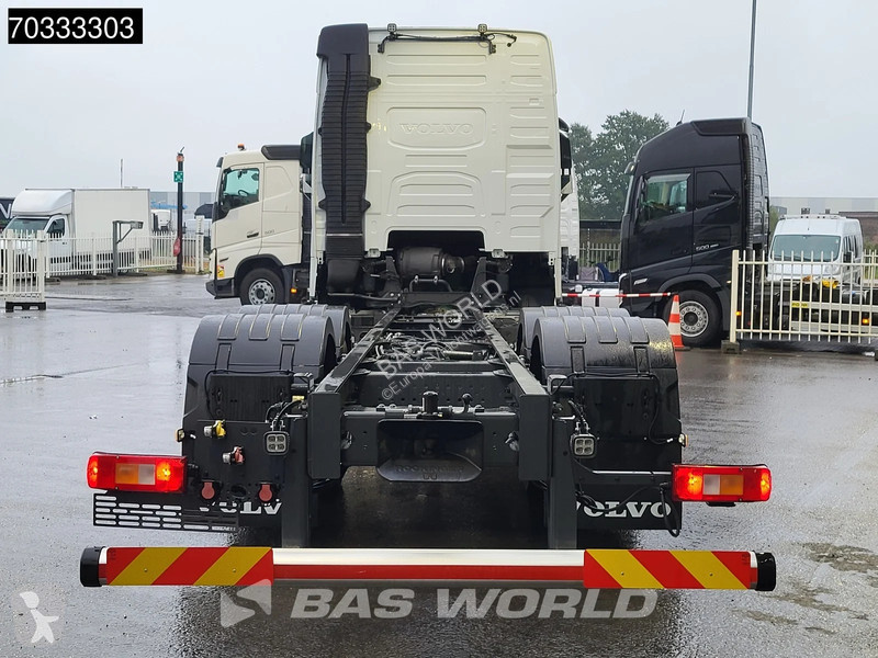شاحنة Volvo 500 6X2 NEW Chassis Lift+steering...