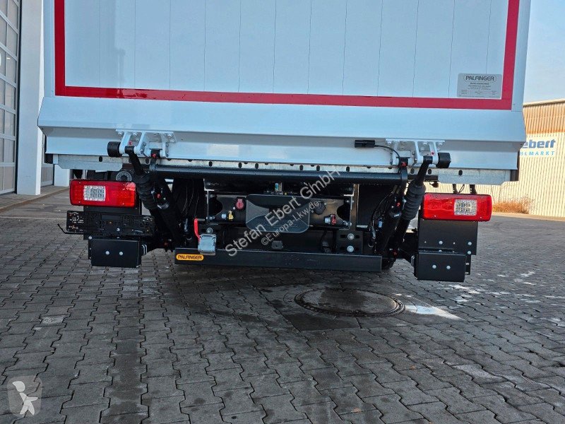 Lastbil Iveco ML80E21 Koffer LBW