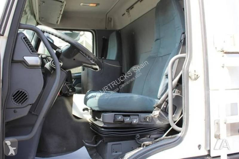 شاحنة Volvo