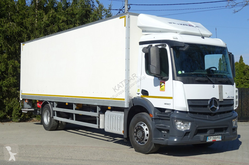 Camion Mercedes 1827 Euro6 kontener 21pal,...