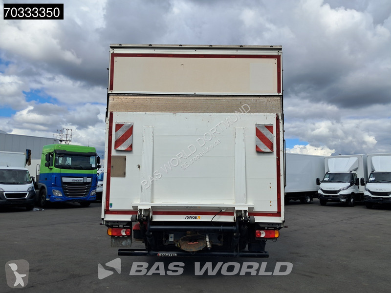 شاحنة DAF 230  4X2