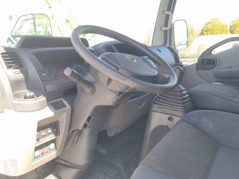 Camión Nissan HX195