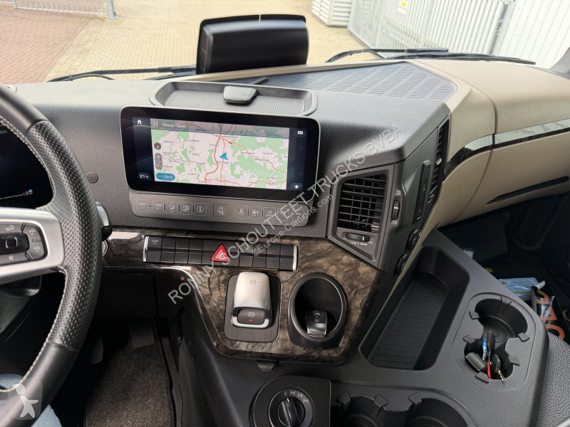 Camión Mercedes 3348