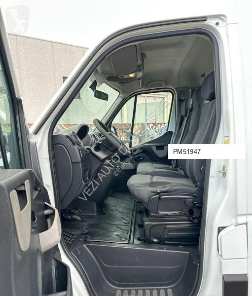 Camion Renault master a telaio