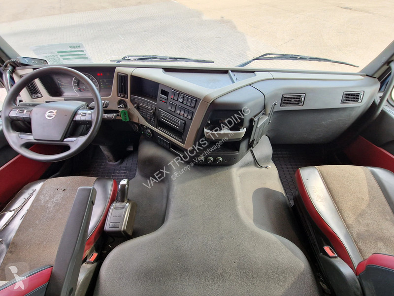 Camion Volvo 13500 Globetrotter 8x4*4 - Cable...