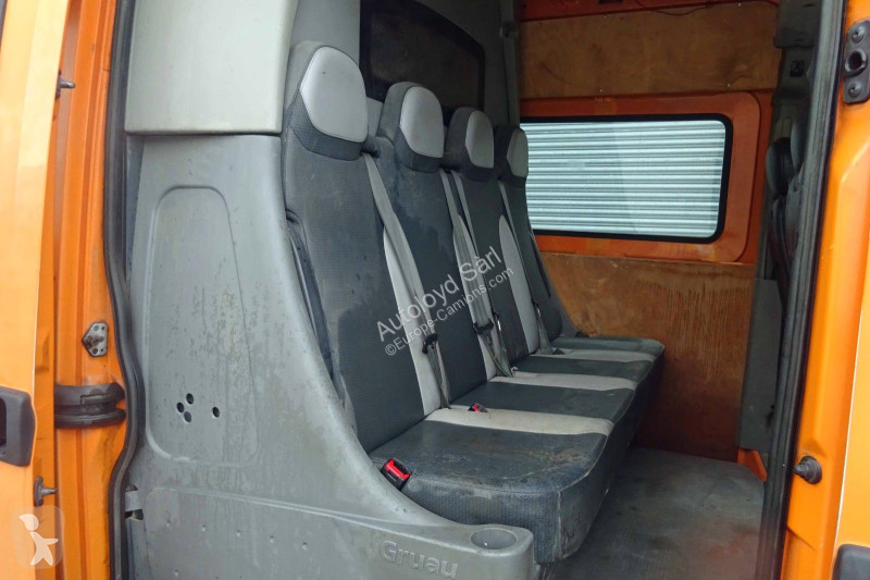Véhicule utilitaire Renault MASTER 2,5 DCI 110...