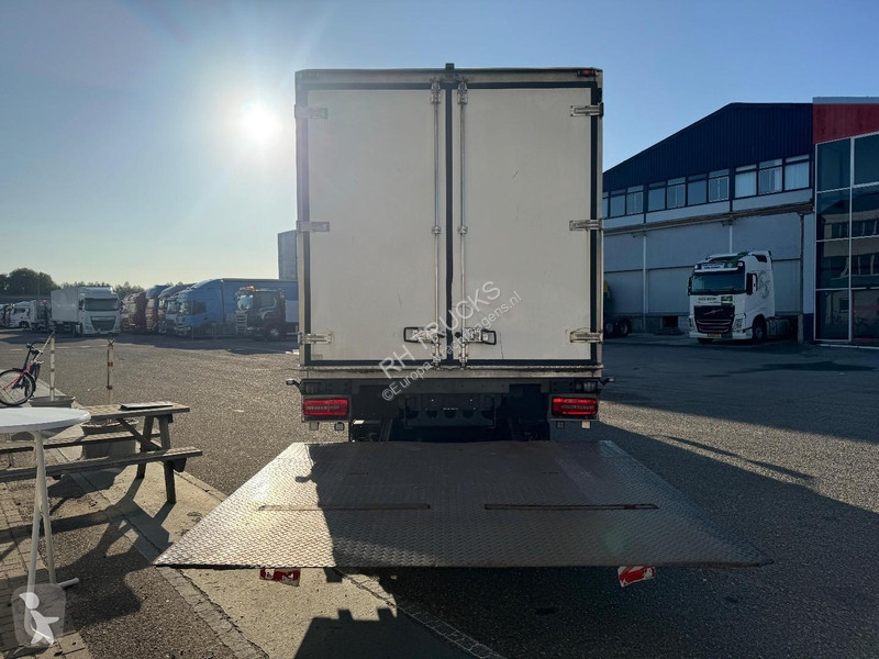 Camion DAF 290 4X2 EURO 6 - REAR DOORS DAMAGED