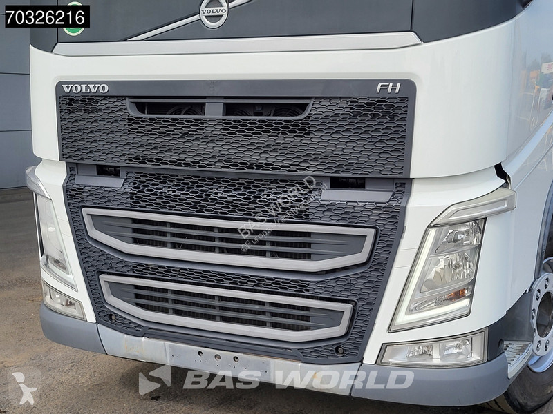 Camion Volvo 460  6X2 Palfinger T20...
