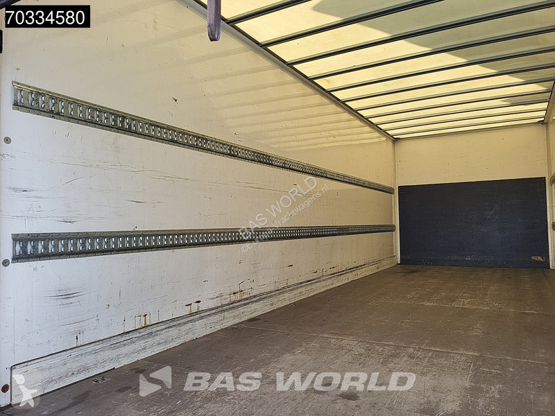Camion Volvo 250 4X2 12tonner 1500kg...