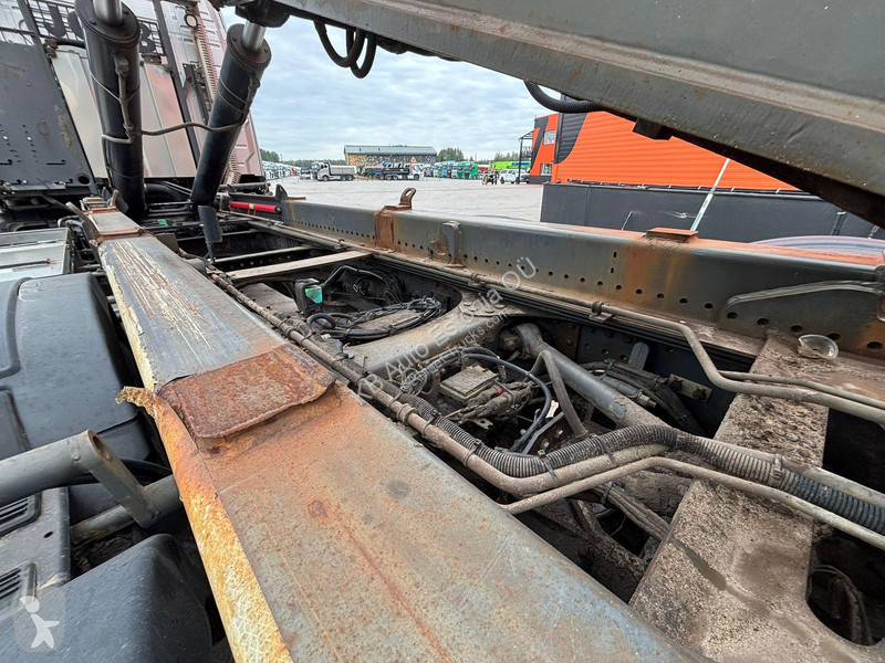 Camión Volvo 460 6x2 JOAB L 20 ton / L=5400 mm