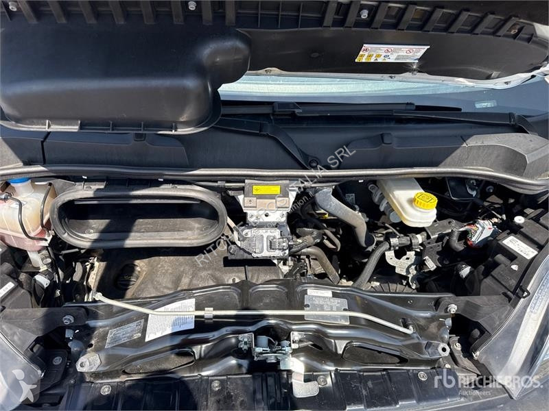 Vrachtwagen Opel 2.2