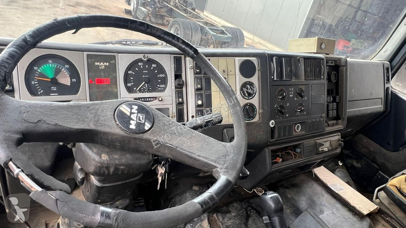 Camión MAN (BIG AXLE / 13 T AXLES / GRAND PONT...