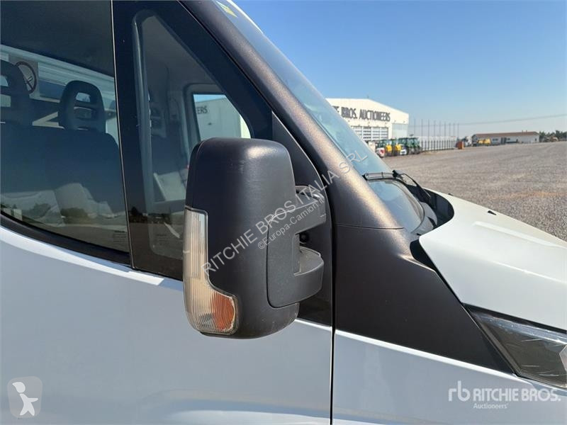 Furgoneta Iveco Dump Truck