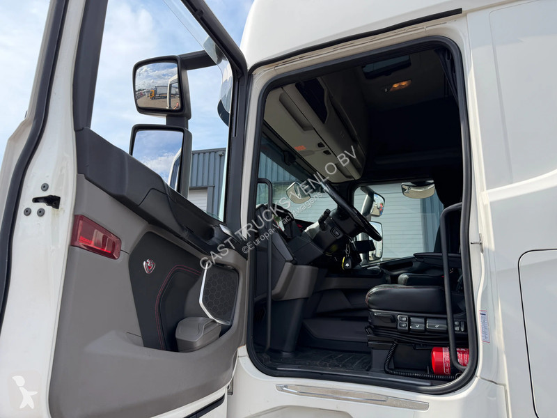 Camión Scania 650 V8 6x2*4 etarder Full Air...