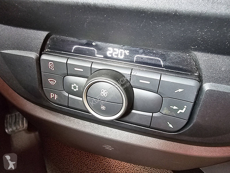 Camión DAF 480 6x2*4