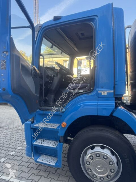 Camión Mercedes ATEGO18`28