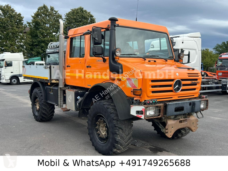 Camión Mercedes UNIMOG 437/45 U5000 DoKa 4x4...