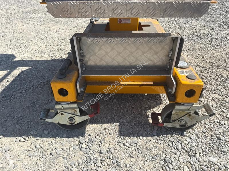升降机 JLG ECOLIFT Vertical Mast Lift