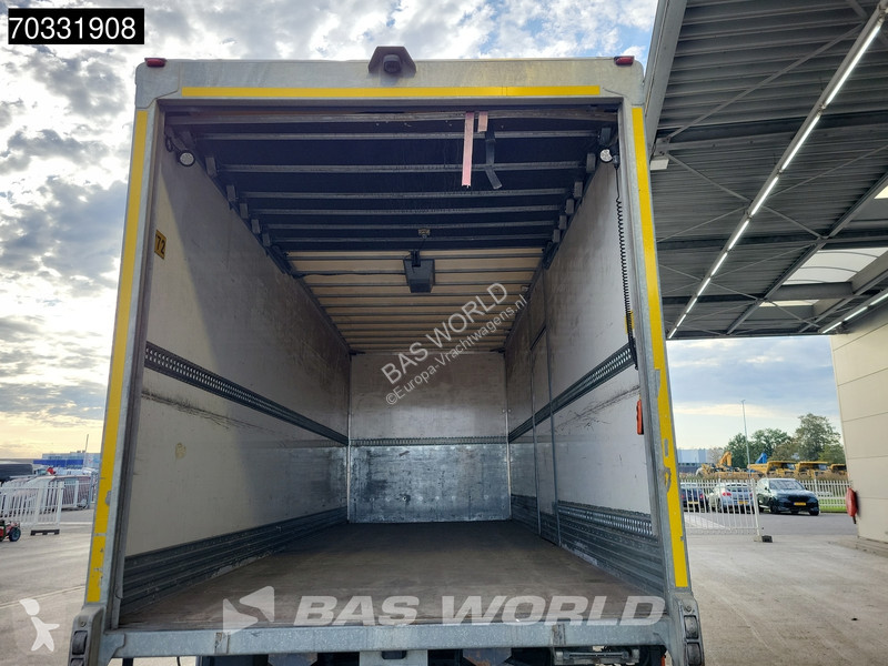 Camión Mercedes 1324 4X2 13tonner 1500kg...