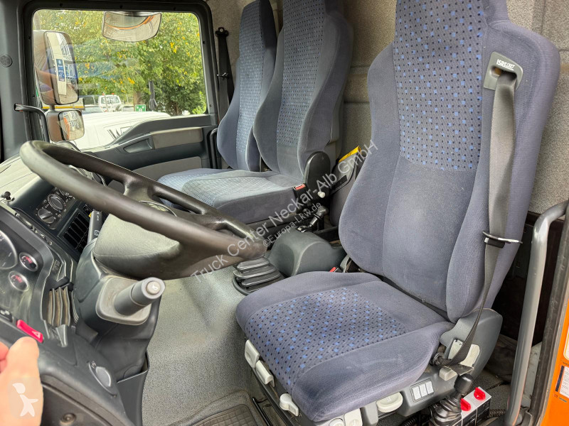 MAN TGM  13.240 4x4 3-S-Kipper Palfinger Kran...