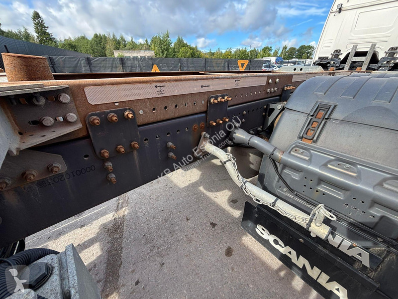 Camión Scania P 500 6x2*4 9 TON FRONT AXE /...