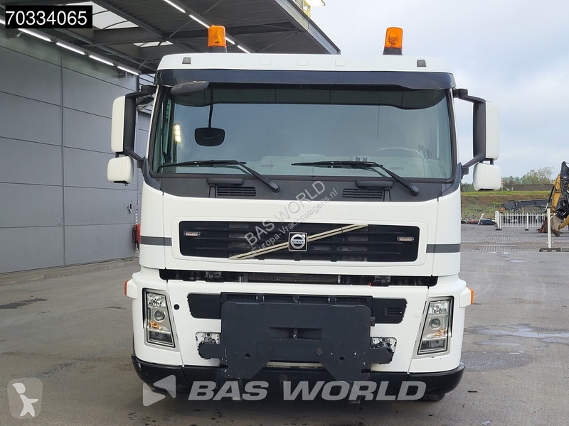 Camión Volvo 480  4X2 hooklift Automatic VEB...