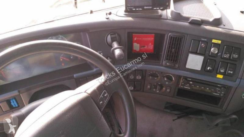 Porte engins Scania