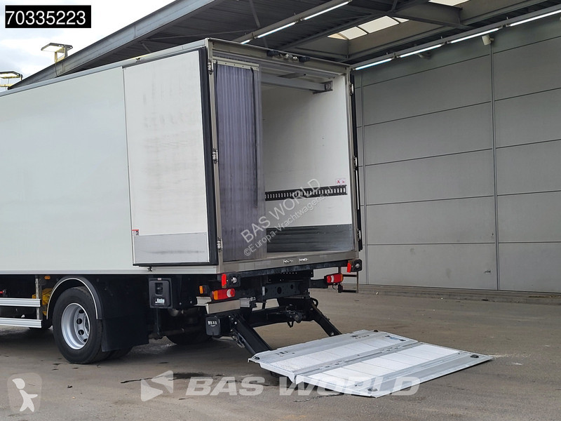 Camión Iveco 180E320 4X2 18tonner Carrier Supra...