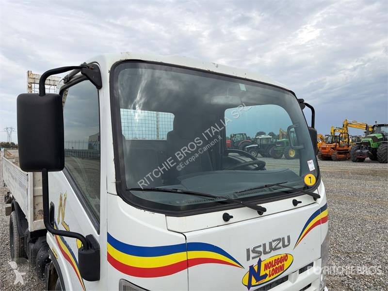 Kamion Isuzu S/A Dump Truck